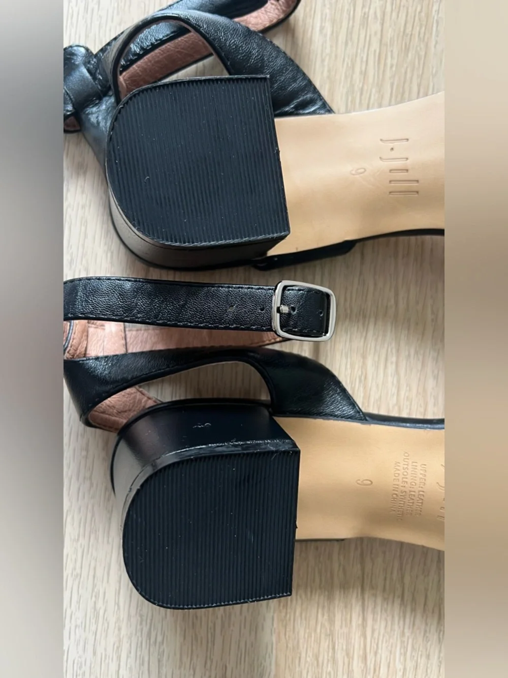 J Jill Black Leather Sandals Ankle Strap Low Heel Minimalist Size 9 New